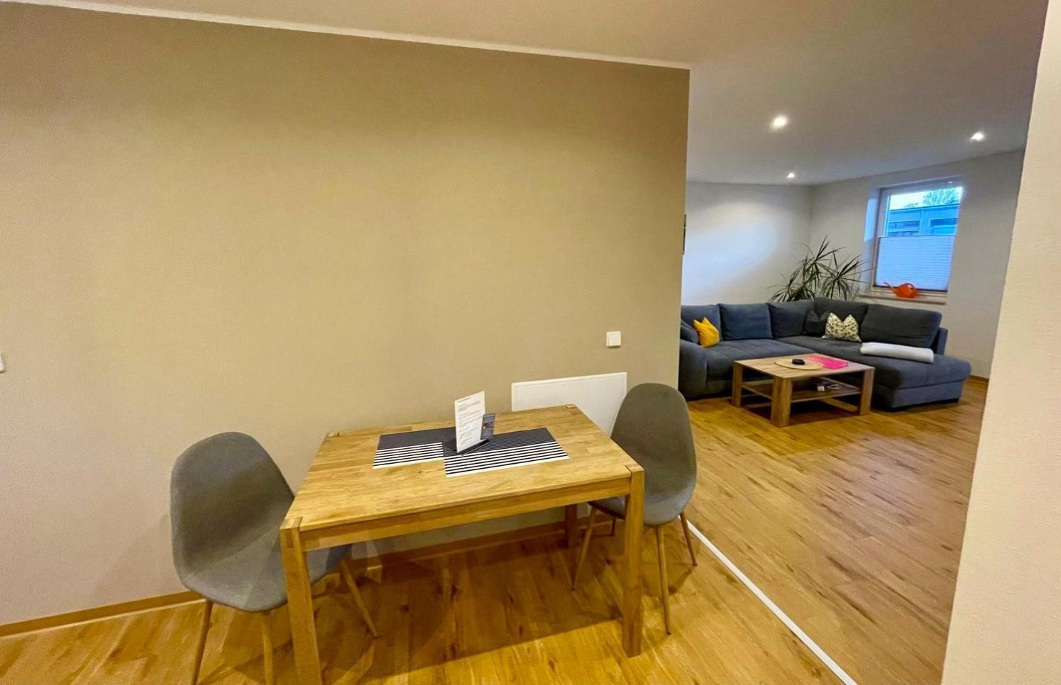 Stadtoase Geraeumige Gaestewohnungen Mit Balkon, Komfort, Modernitaet Und Ruhe, Fuer Monteure Geeignet, Free Wifi Frankenberg Extérieur photo